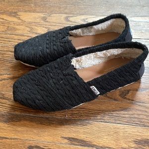 Black Classic Woolen Toms